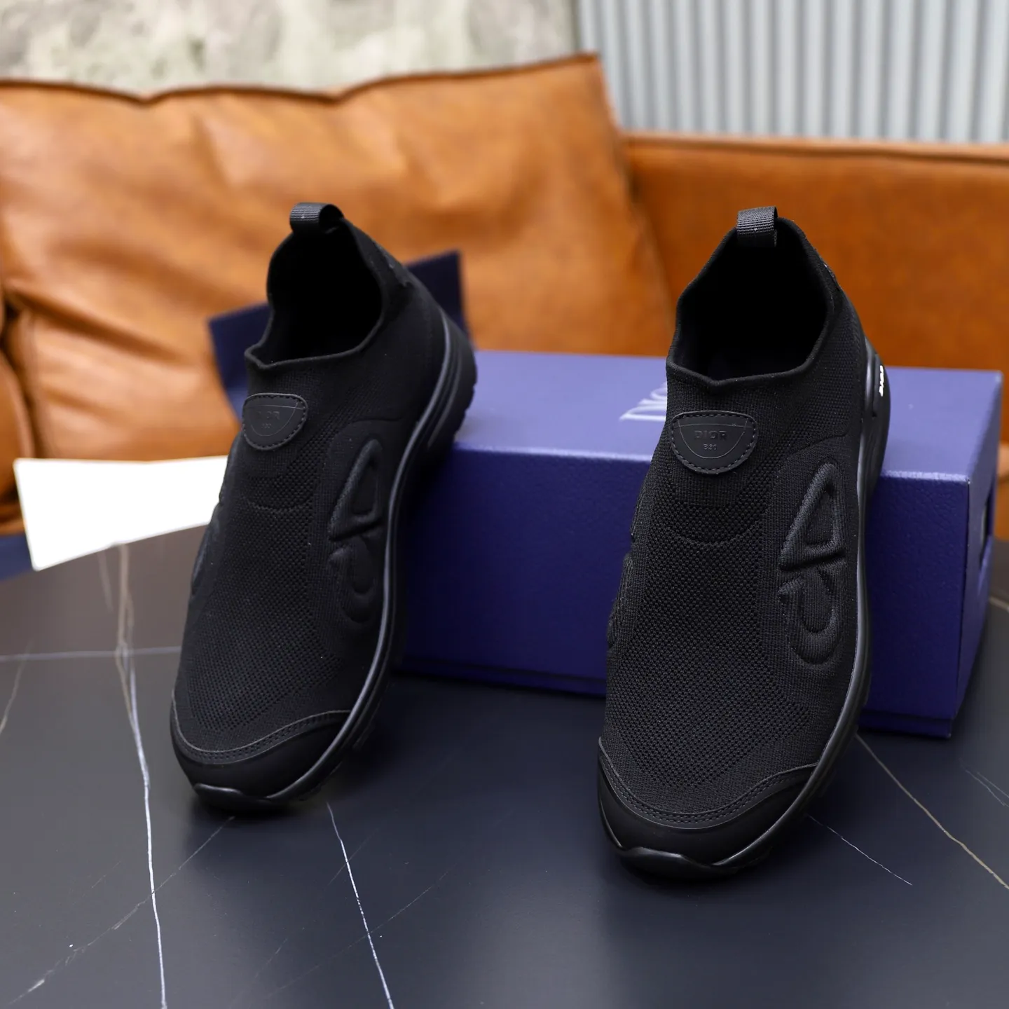 Men's shoes: 520💰Dior Dior B30 latest hot model shipped, original 1:1 manufacturing ▪️ Fabric: Original custom fly woven ▪️ Lining: Imported breathable mesh ▪️ Sole: Original molded non-slip outsole ▪️ Size: 38-46 (45, 46 custom-made, non-refundable)